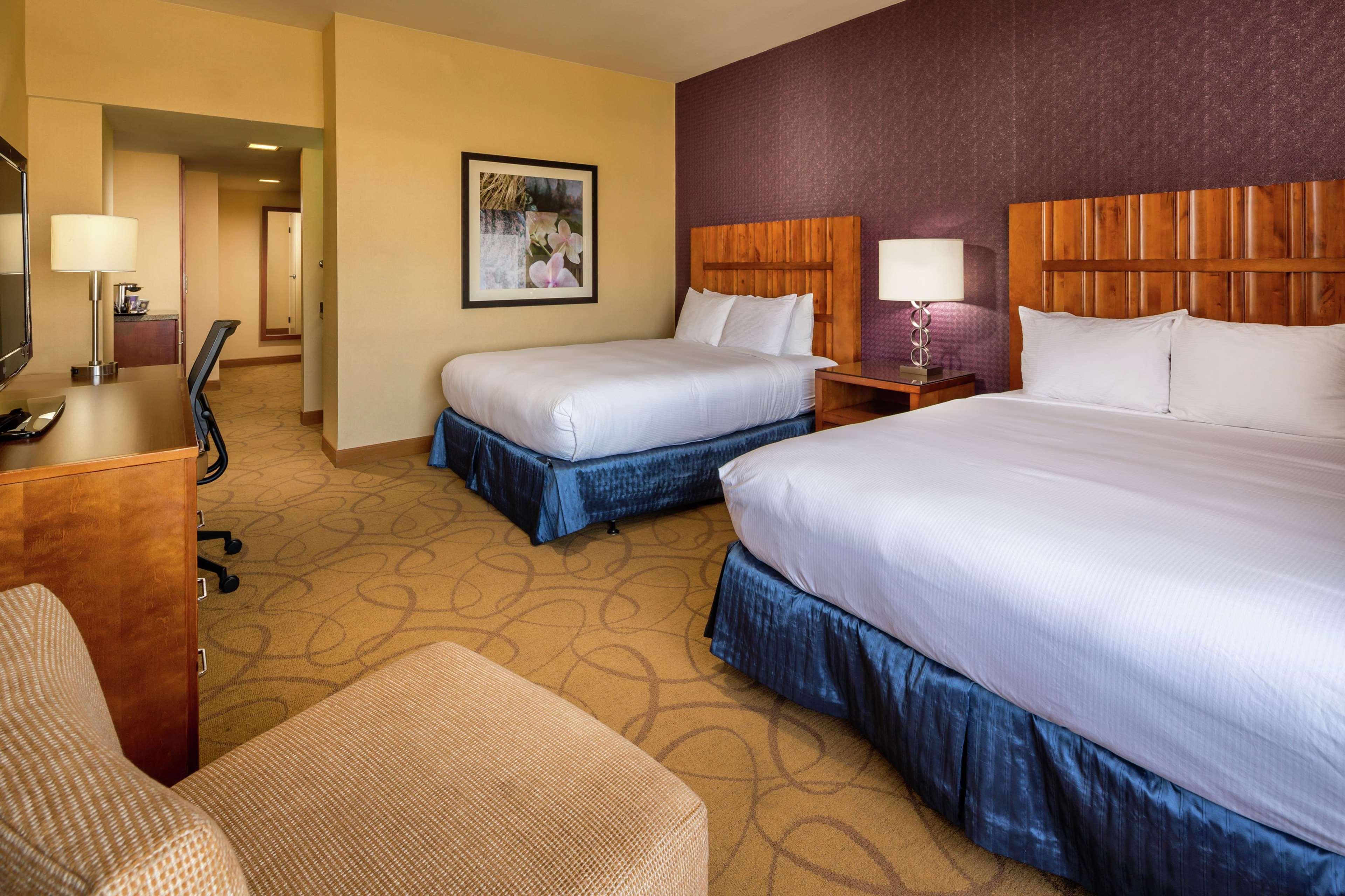 מלון Doubletree By Hilton קרסון מראה חיצוני תמונה
