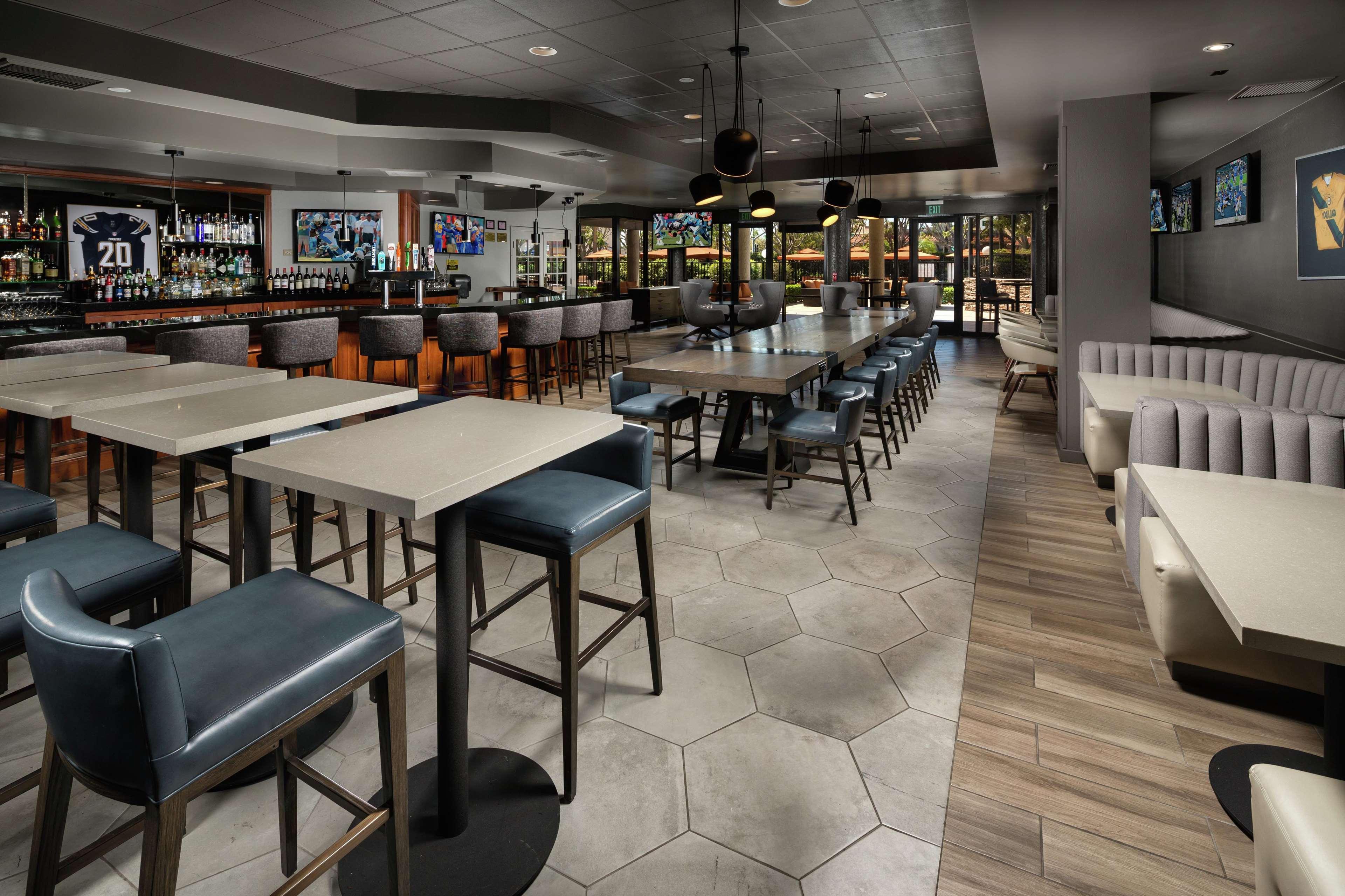 מלון Doubletree By Hilton קרסון מראה חיצוני תמונה