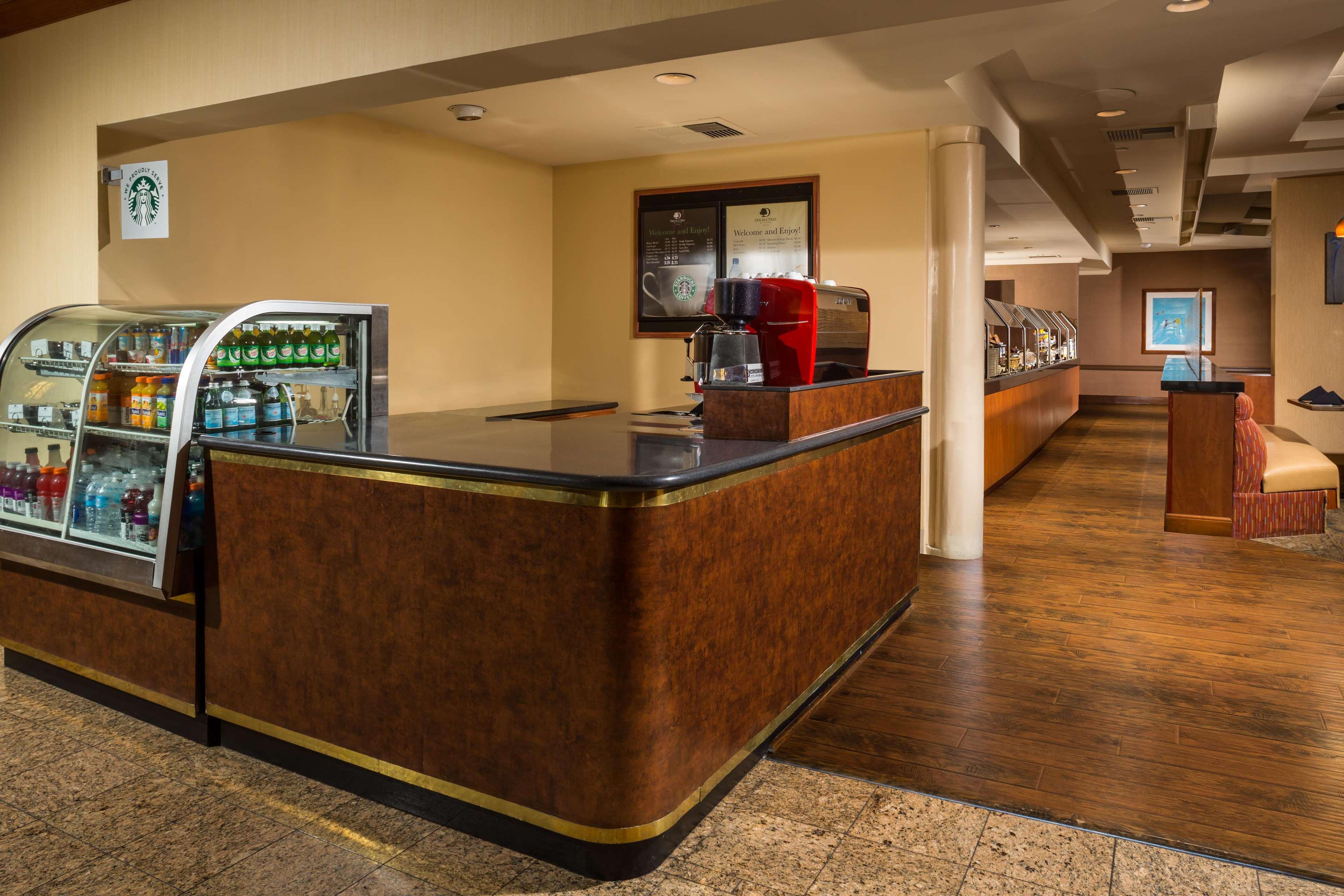 מלון Doubletree By Hilton קרסון מראה חיצוני תמונה
