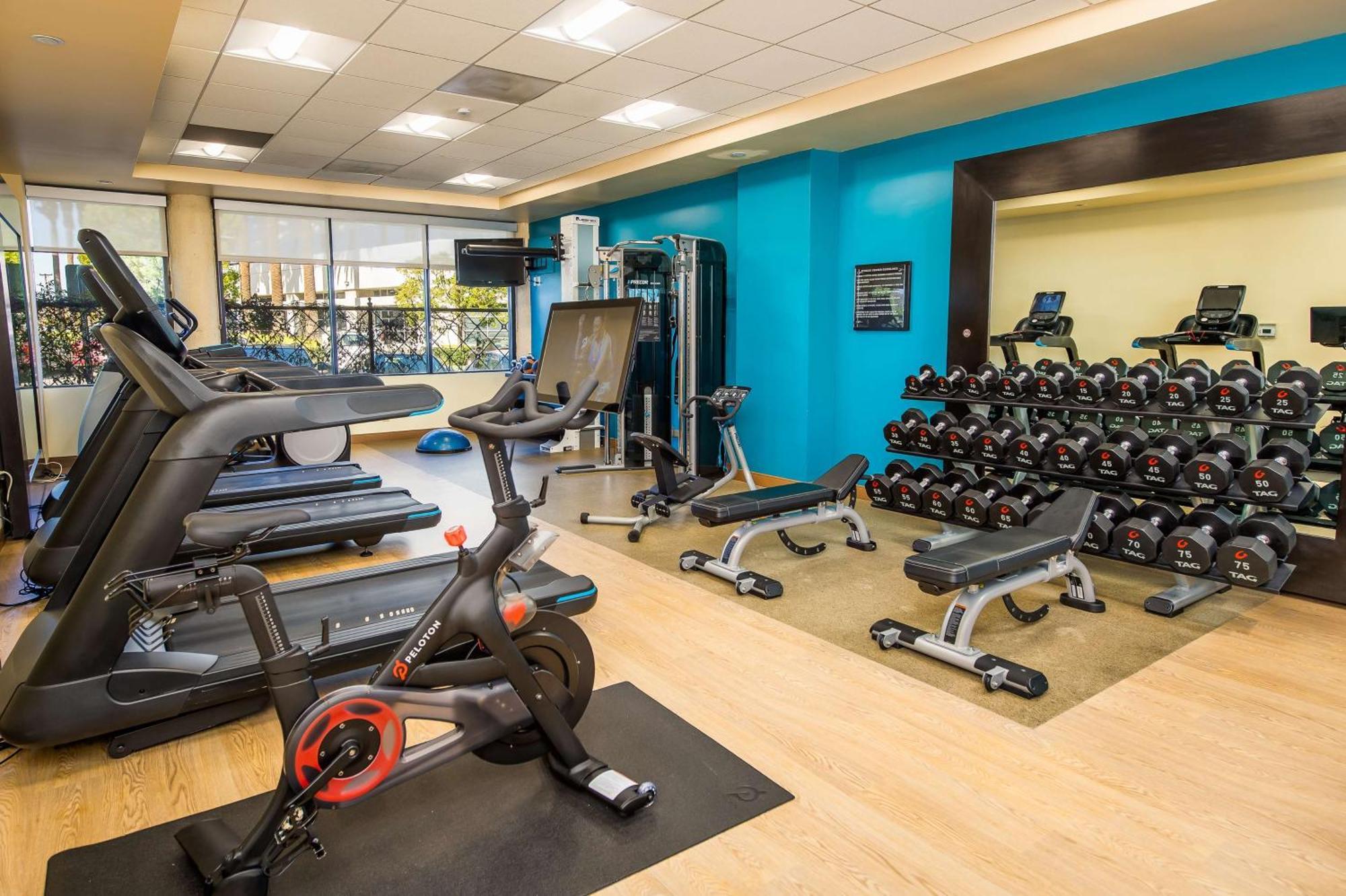 מלון Doubletree By Hilton קרסון מראה חיצוני תמונה