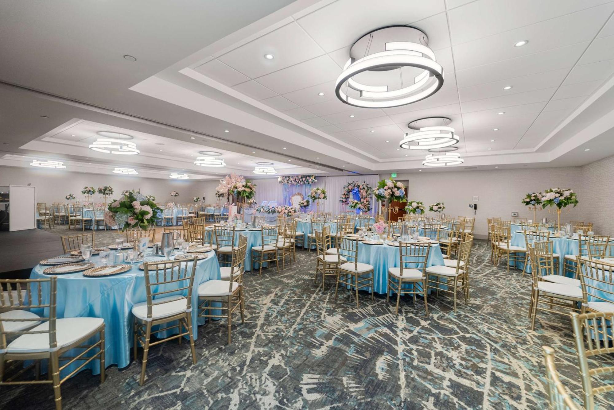 מלון Doubletree By Hilton קרסון מראה חיצוני תמונה